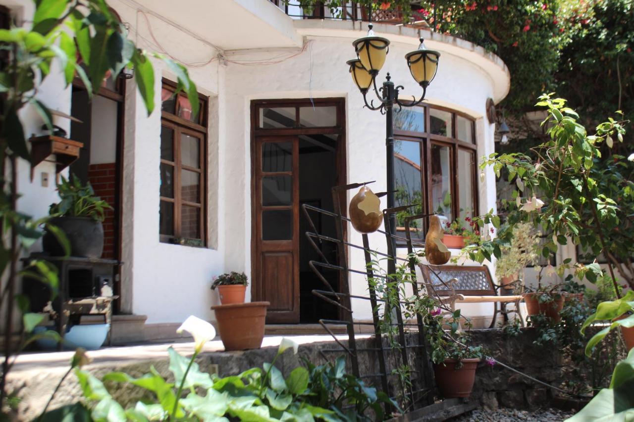 Hostal Viejo Olivo Sucre Exterior photo